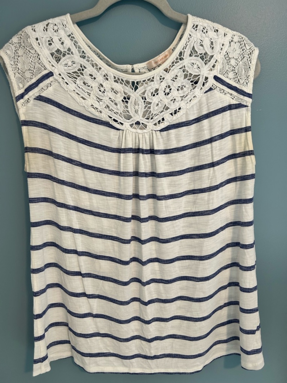Skies Are Blue Women’s White & Navy Striped Lace Yoke Top - Picture 1 of 3